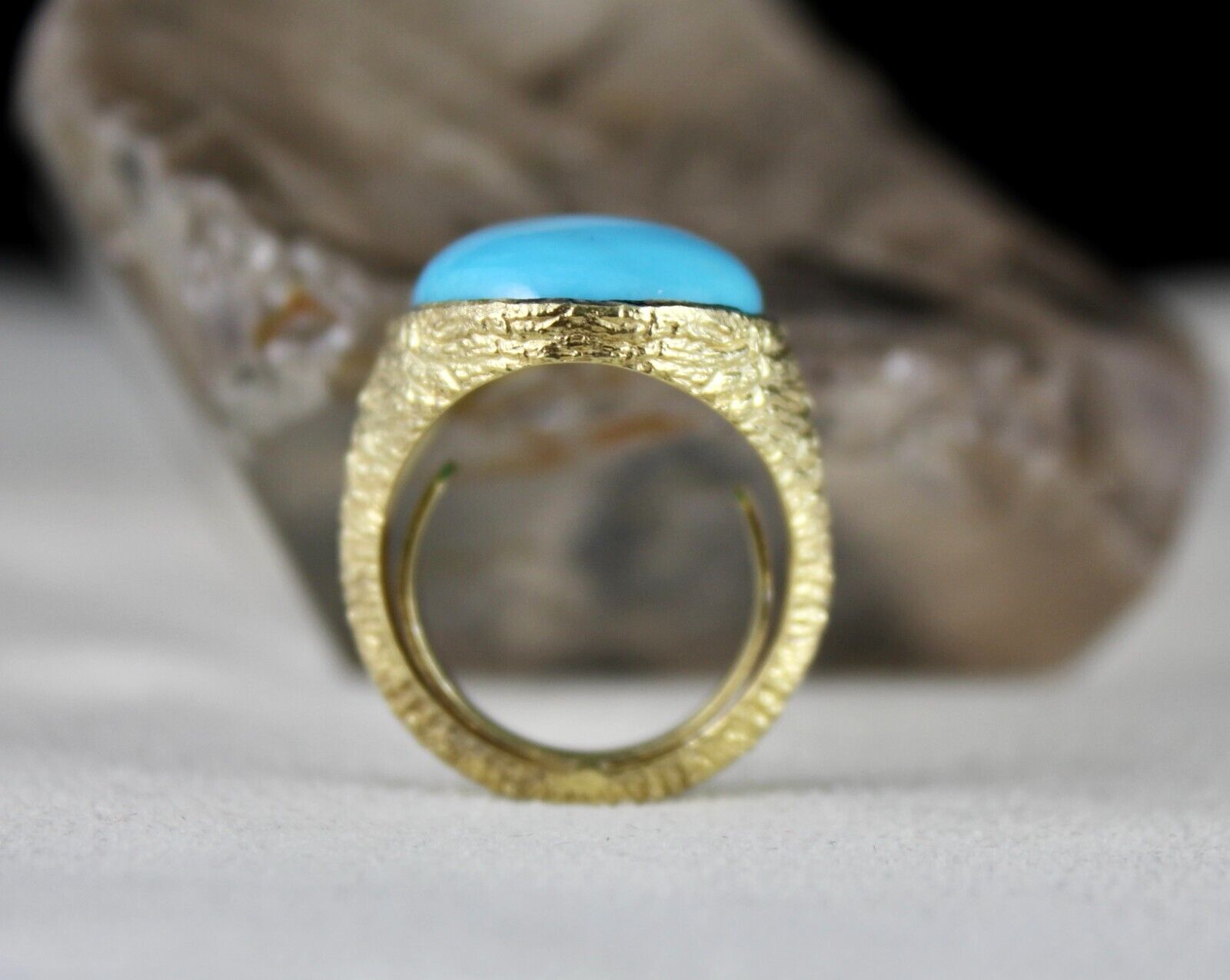 Natural Arizona Turquoise Cabochon Gemstone Engraved 925 Gold Plated Silver Ring