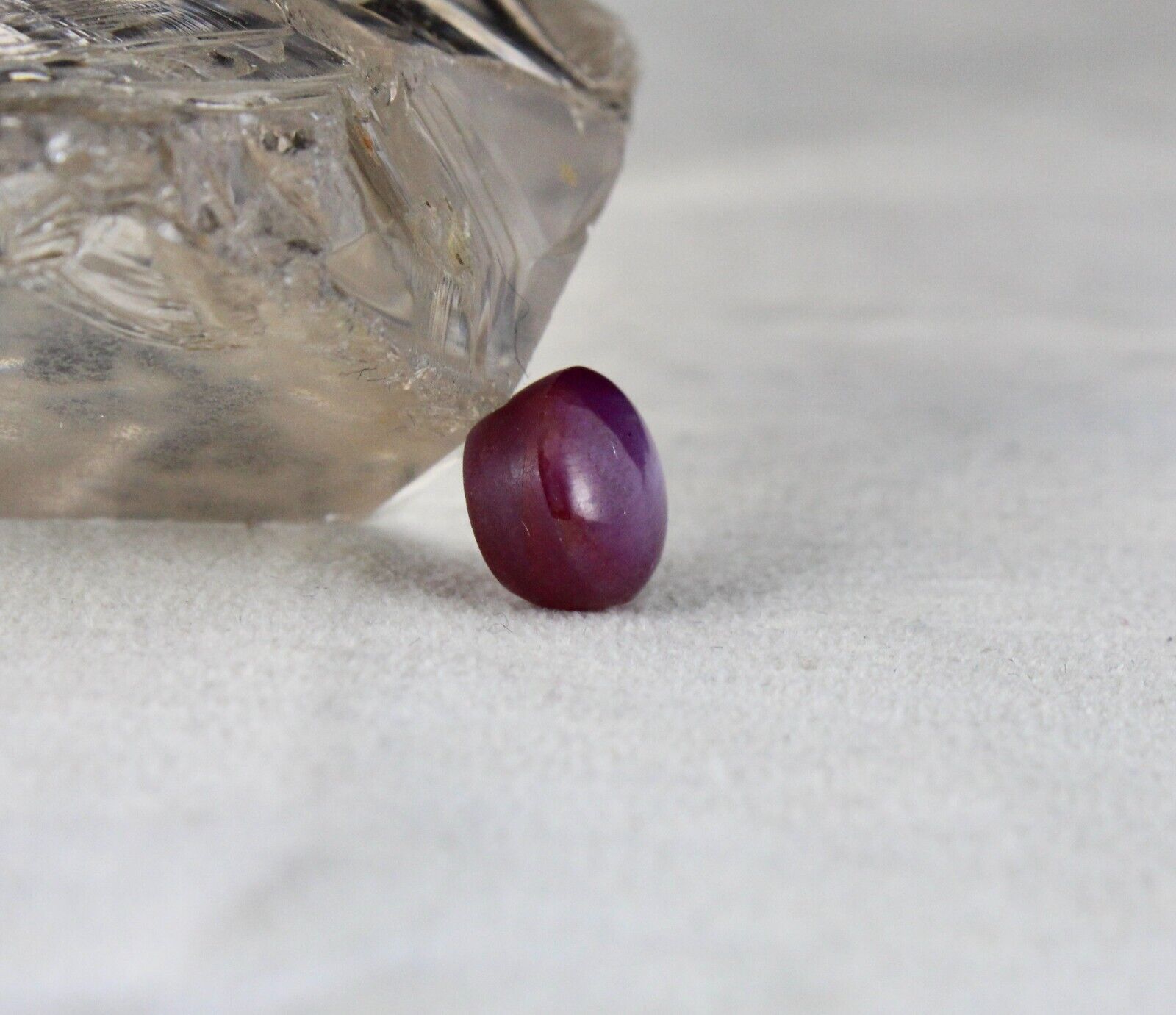 NATURAL 6 LINE STAR RUBY ROUND CABOCHON 6.35 CARATS GEMSTONE FOR RING PENDANT