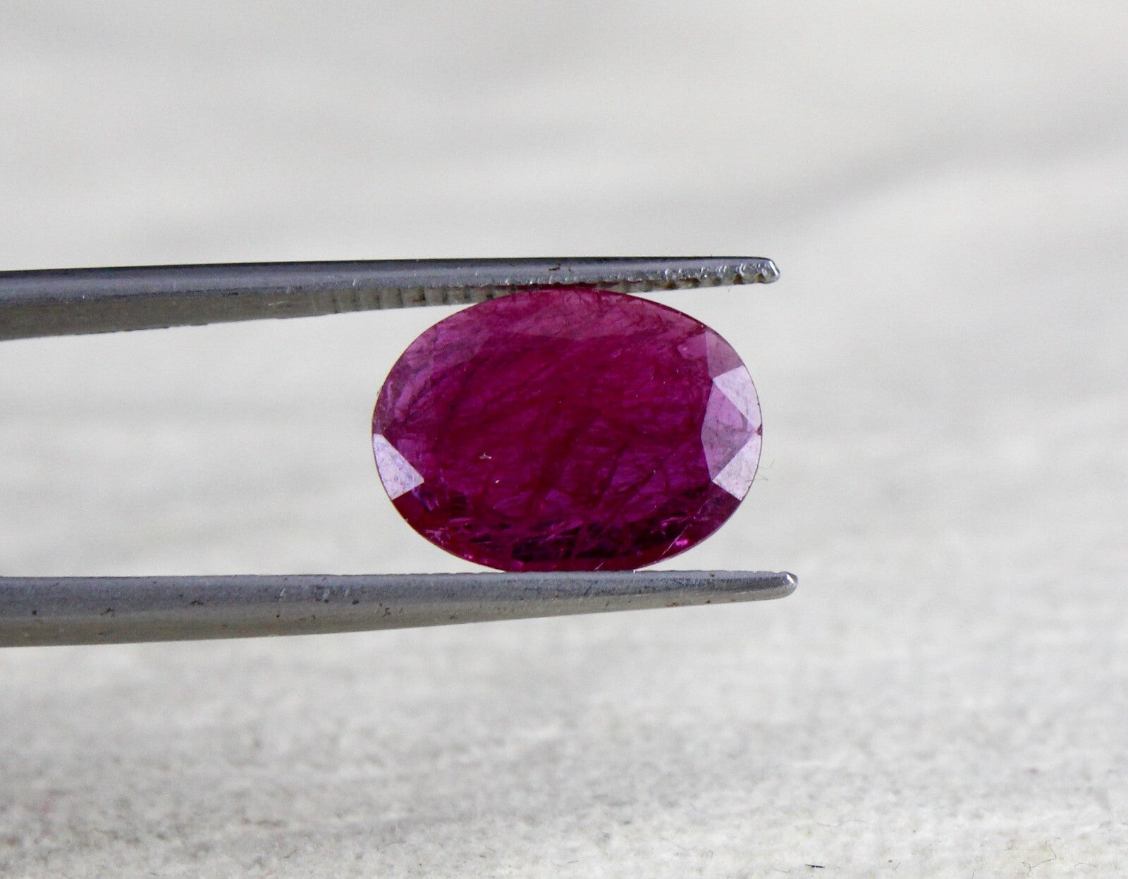 Certified Natural Ruby 3.57 Ct Oval Mozambique Noheat Stone For Ring Pendant