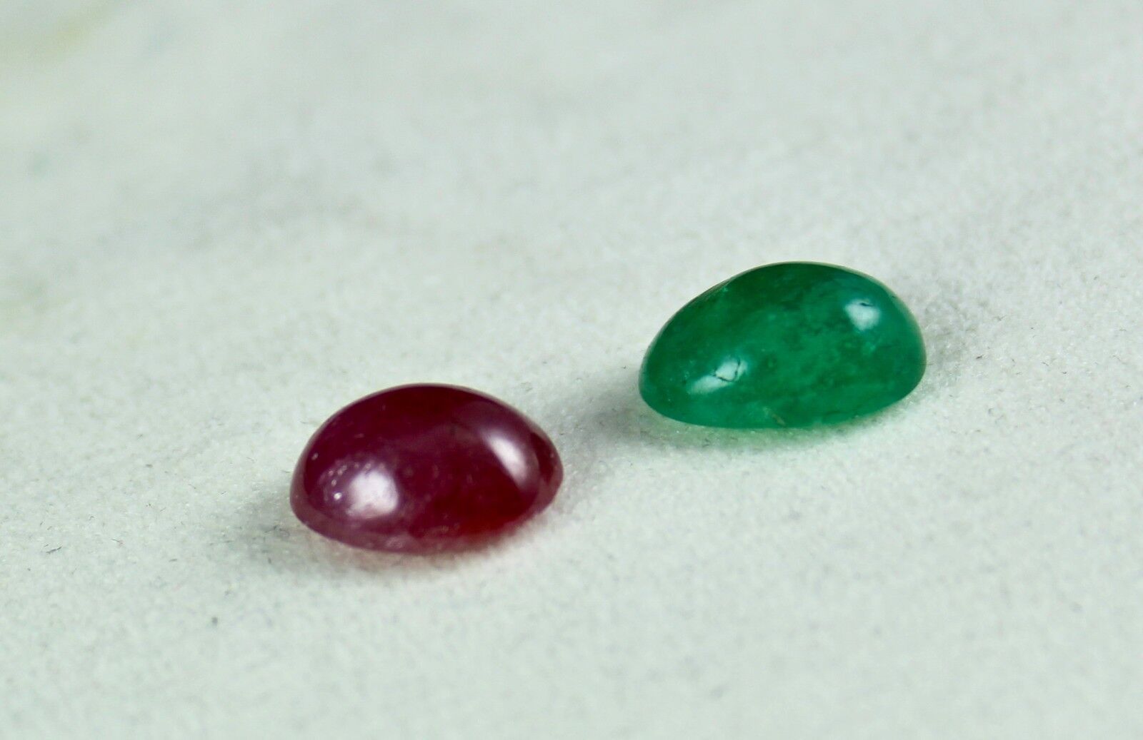 Natural Ruby Emerald Cabochon Oval 2 Pc 13.34 Ct Gemstone Designing Pendant Ring
