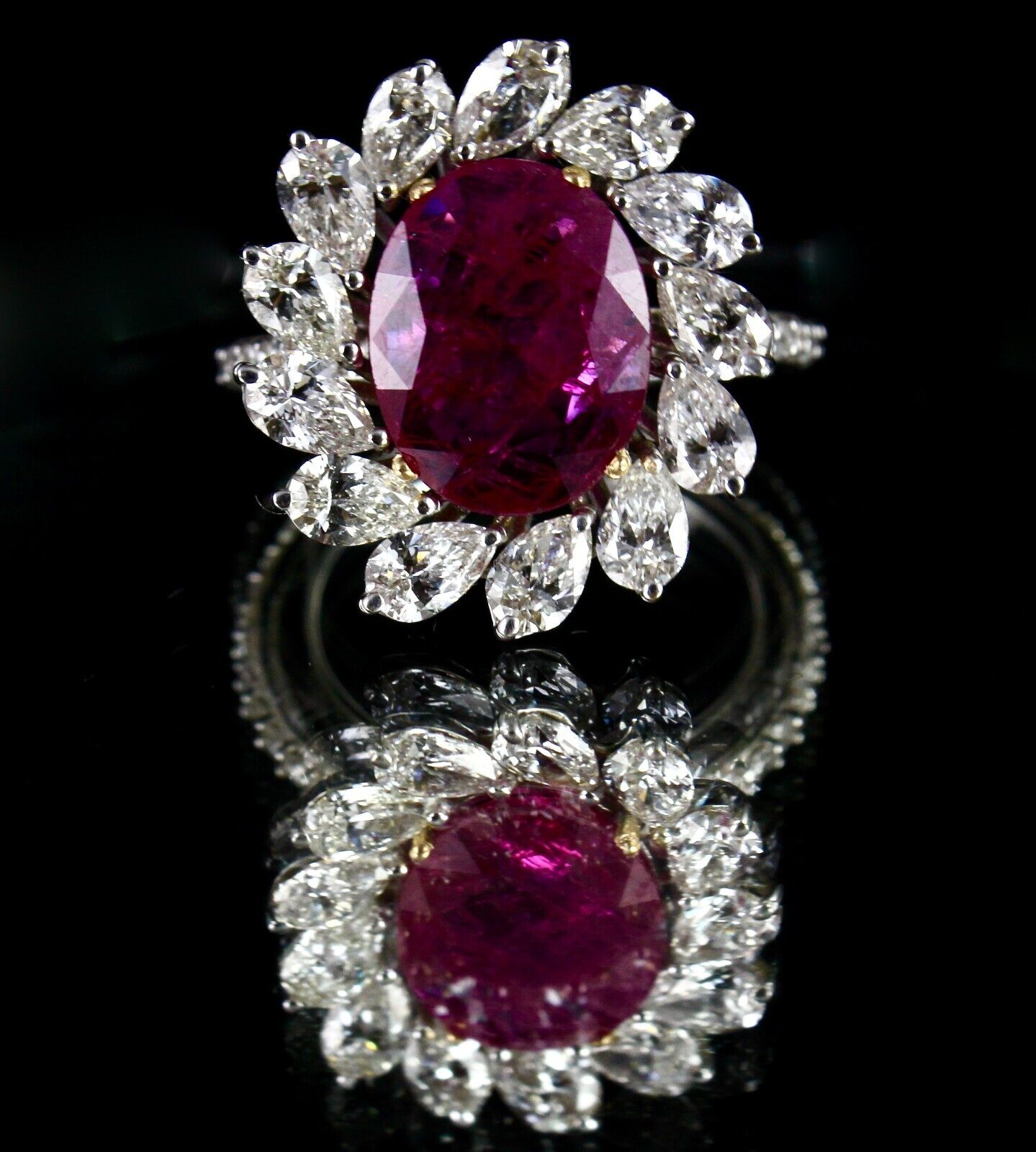 Natural Mozambique Ruby Oval Cut Gemstone Pear Diamond 18K Gold Statement Ring
