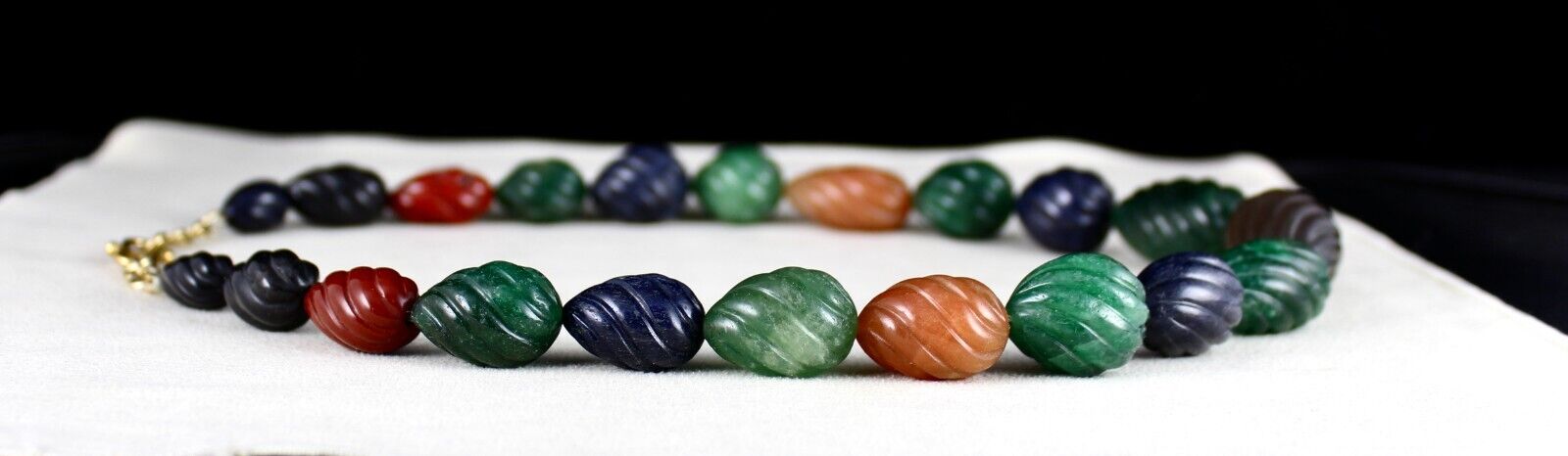 Natural Semi Precious Carved Melon Beads Necklace 942 Cts Gemstone Silver Clasp