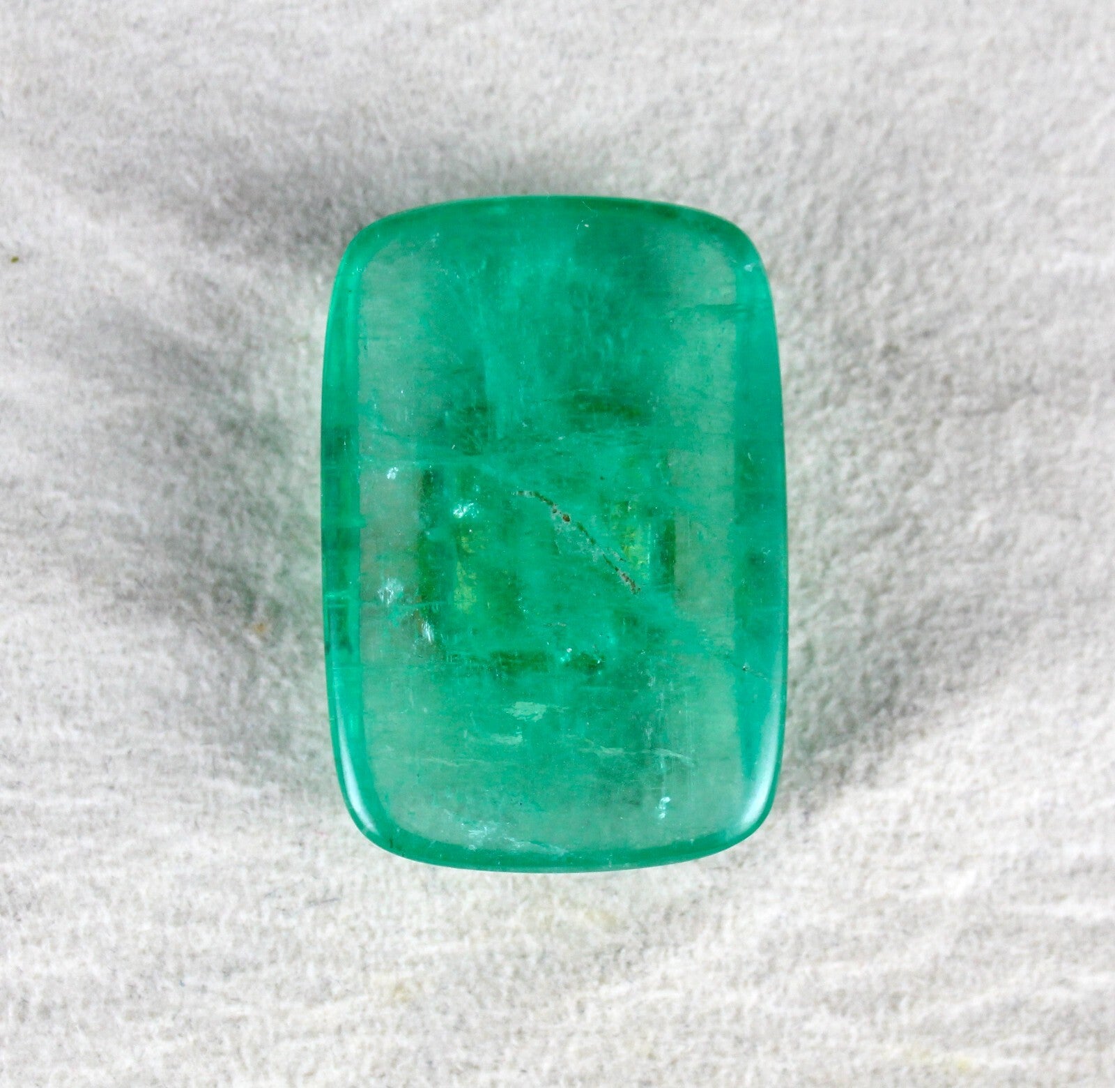 Certified Emerald 47.61 Ct Cabochon Red Spinel 18k Gold Gemstone Ring