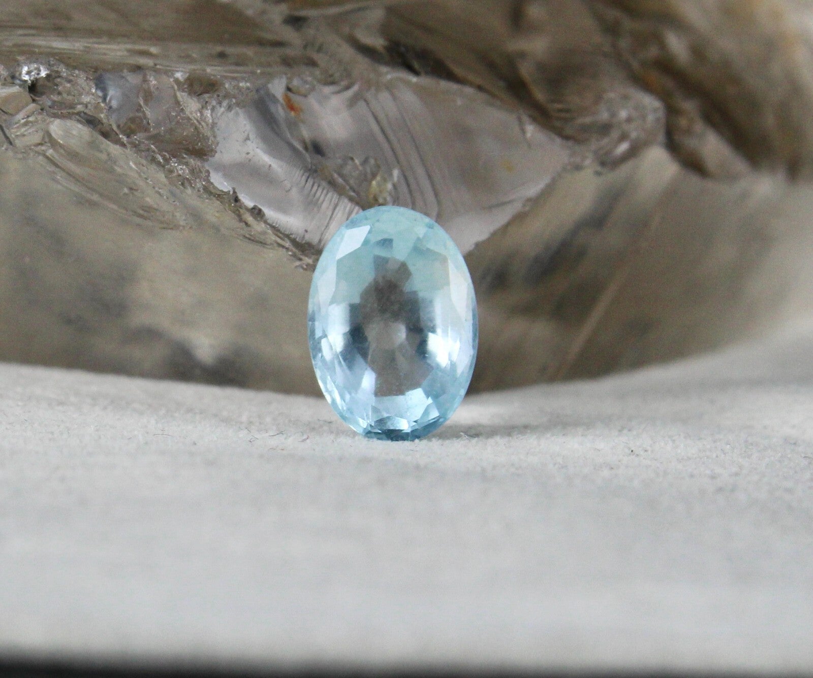 Certified Natural Blue Aquamarine 5.13 Ct Oval Gemstone For Ring Pendant