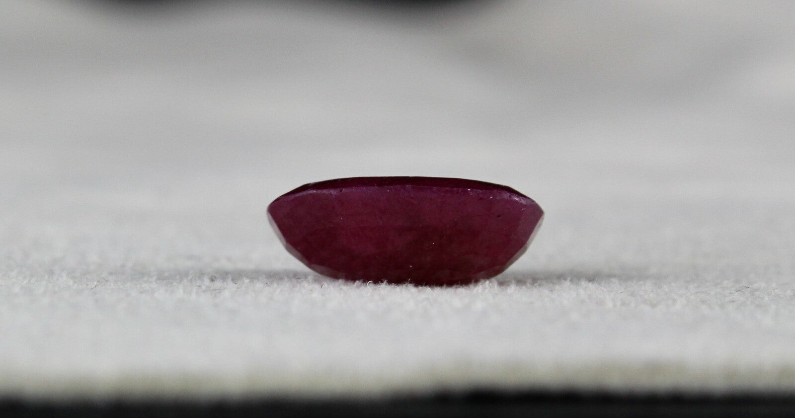 Finest Natural Red Ruby 6.67 Ct Oval Cut Gemstone For Ring Pendant Jewelry