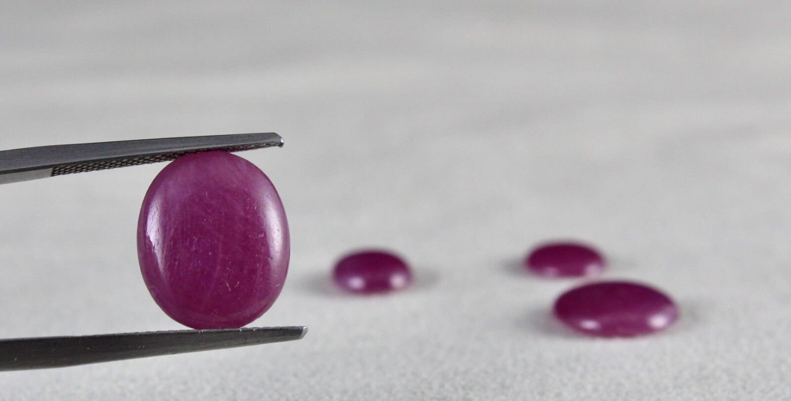 Natural Ruby Oval Cabochon 18.19ct 4 Pc Loose Gemstone For Earring Design