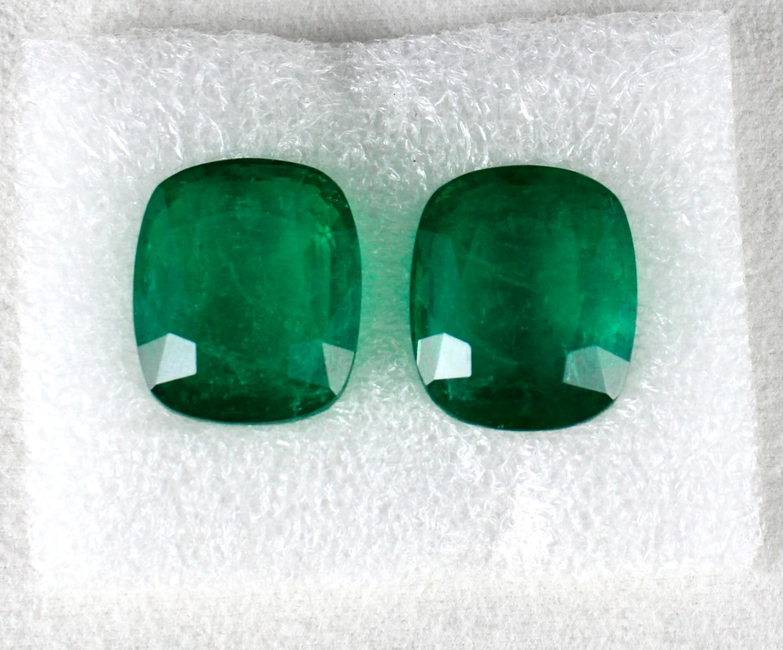 Certified Natural Emerald Cushion 51.81 Ct Loose Gemstone Pair Design Earring