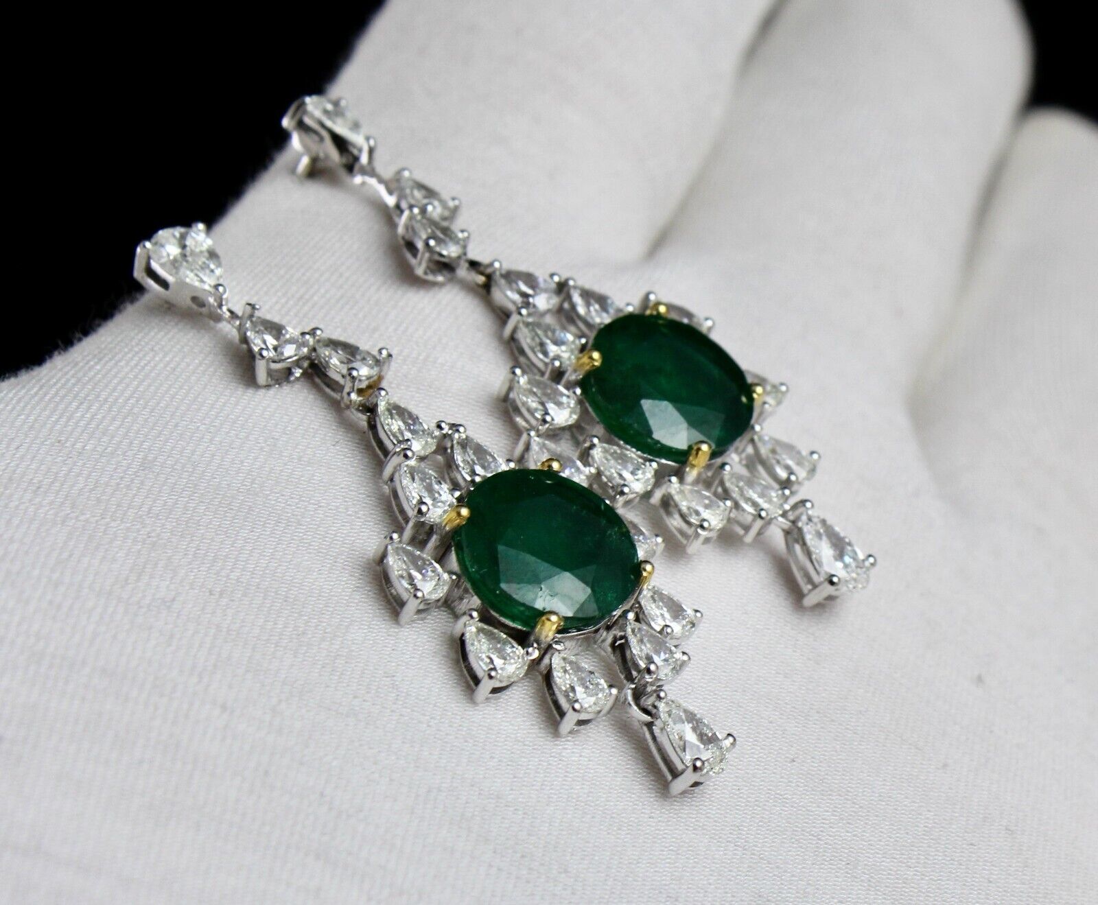 Natural Zambian Emerald Pair White Diamond Cut 18k Gold Dangle Important Earring