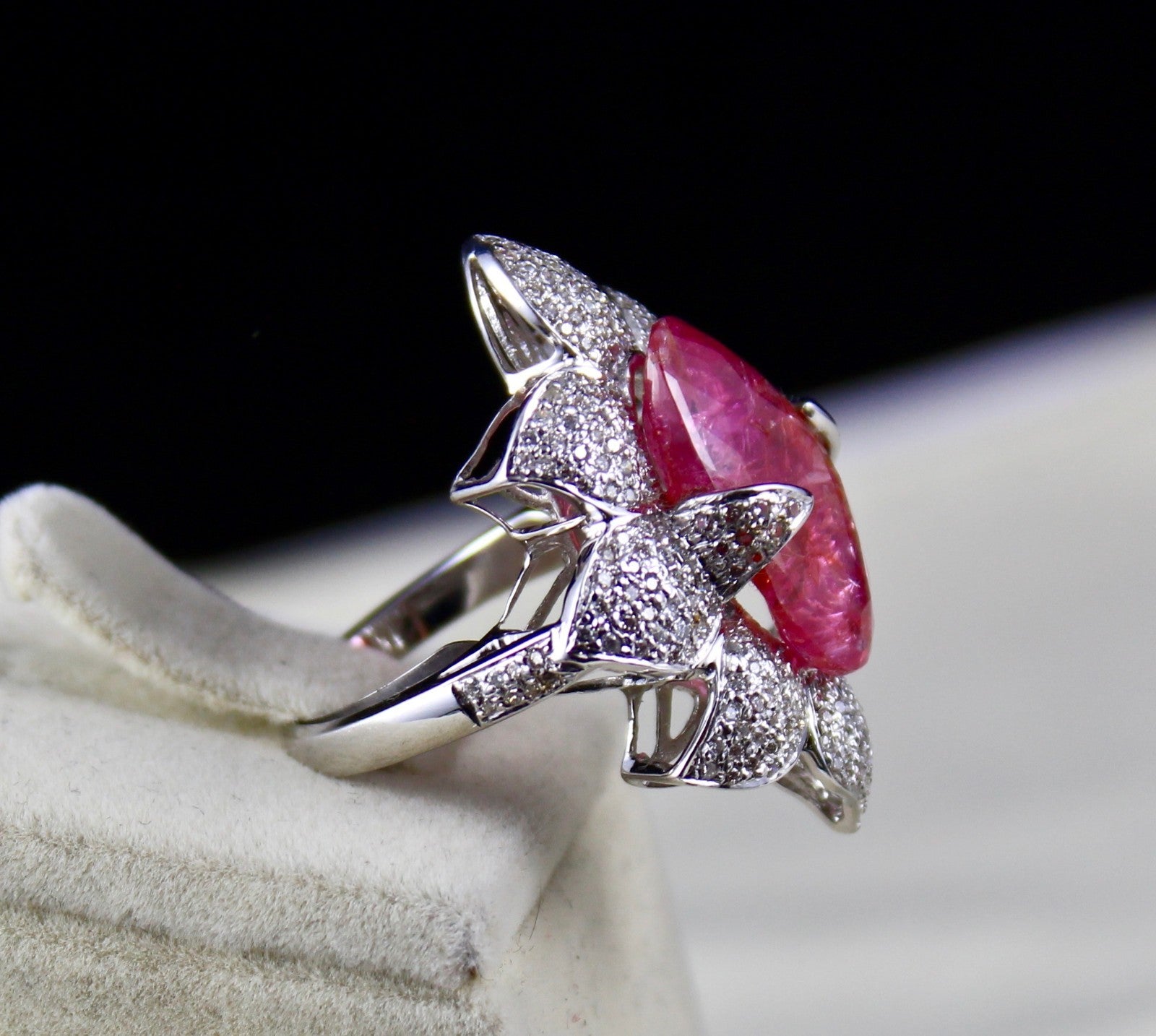 Natural Burma Ruby 12.11 Ct Cabochon Diamond Pavé Ring 18k White Gold For Women