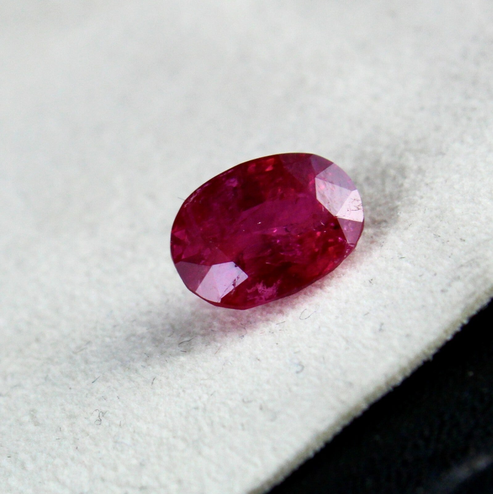 Certified Gtl Natural Unheat Burma Ruby 3.31 Ct Oval Cut For Ring Pendant