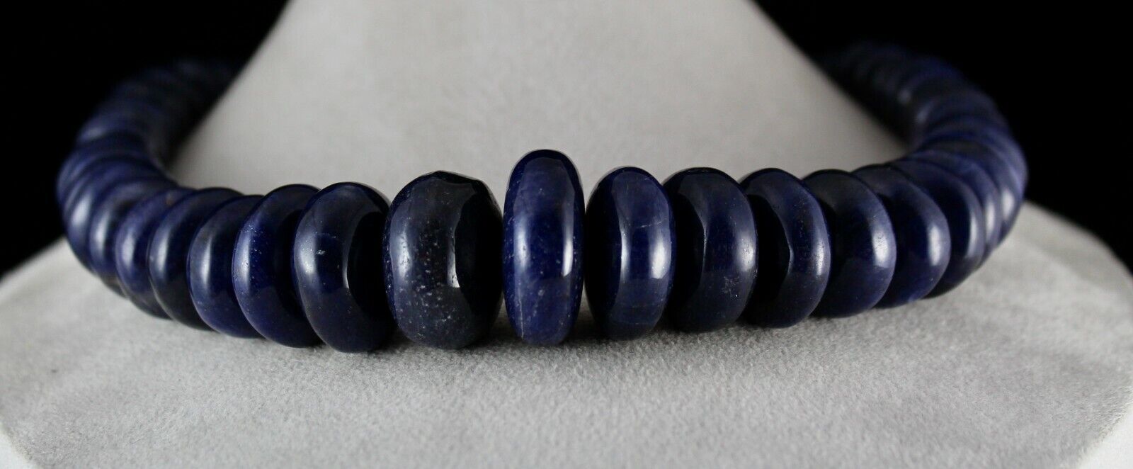 NATURAL BLUE JADE BEADS ROUND GEMSTONE 1 LINE 2085 CARATS LADIES SILVER NECKLACE