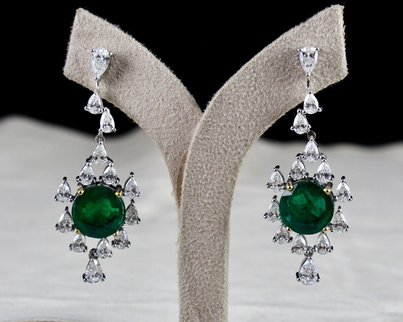 Natural Zambian Emerald Pair White Diamond Cut 18k Gold Dangle Important Earring