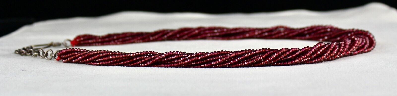 Natural Rhodolite Garnet Beaded Necklace 12 L 343 Carats Gemstone Silver Clasp