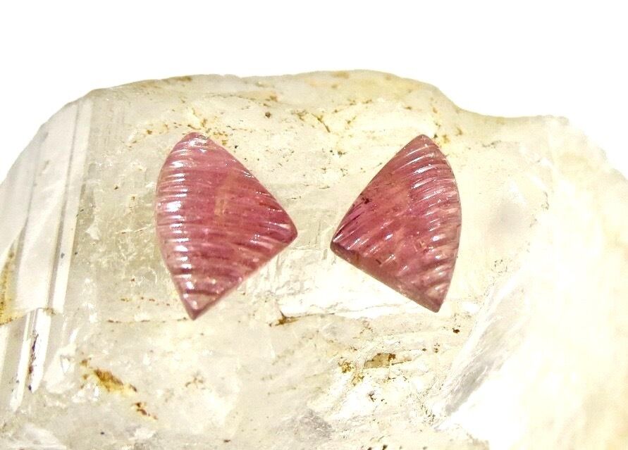 NATURAL PINK TOURMALINE CARVED 4.95 CTS GEMSTONE FOR PENDANT EARRING