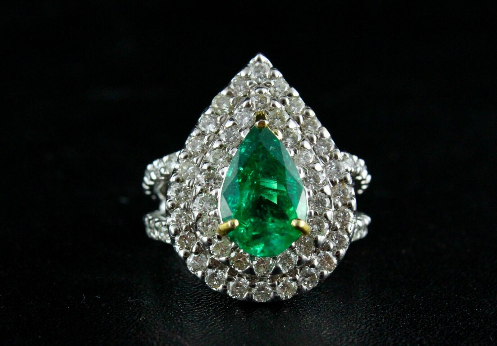 NATURAL ZAMBIAN EMERALD PEAR CUT 2.51 CTS GEMSTONE DIAMOND 18K GOLD LADIES RING
