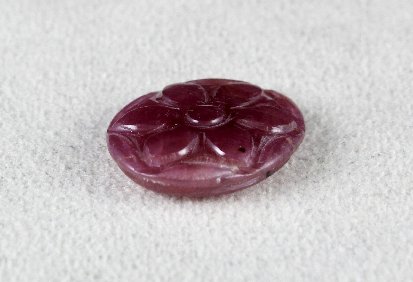 Natural Ruby Carved Oval Gemstone 20mm 17.60ct For Pendant Ring