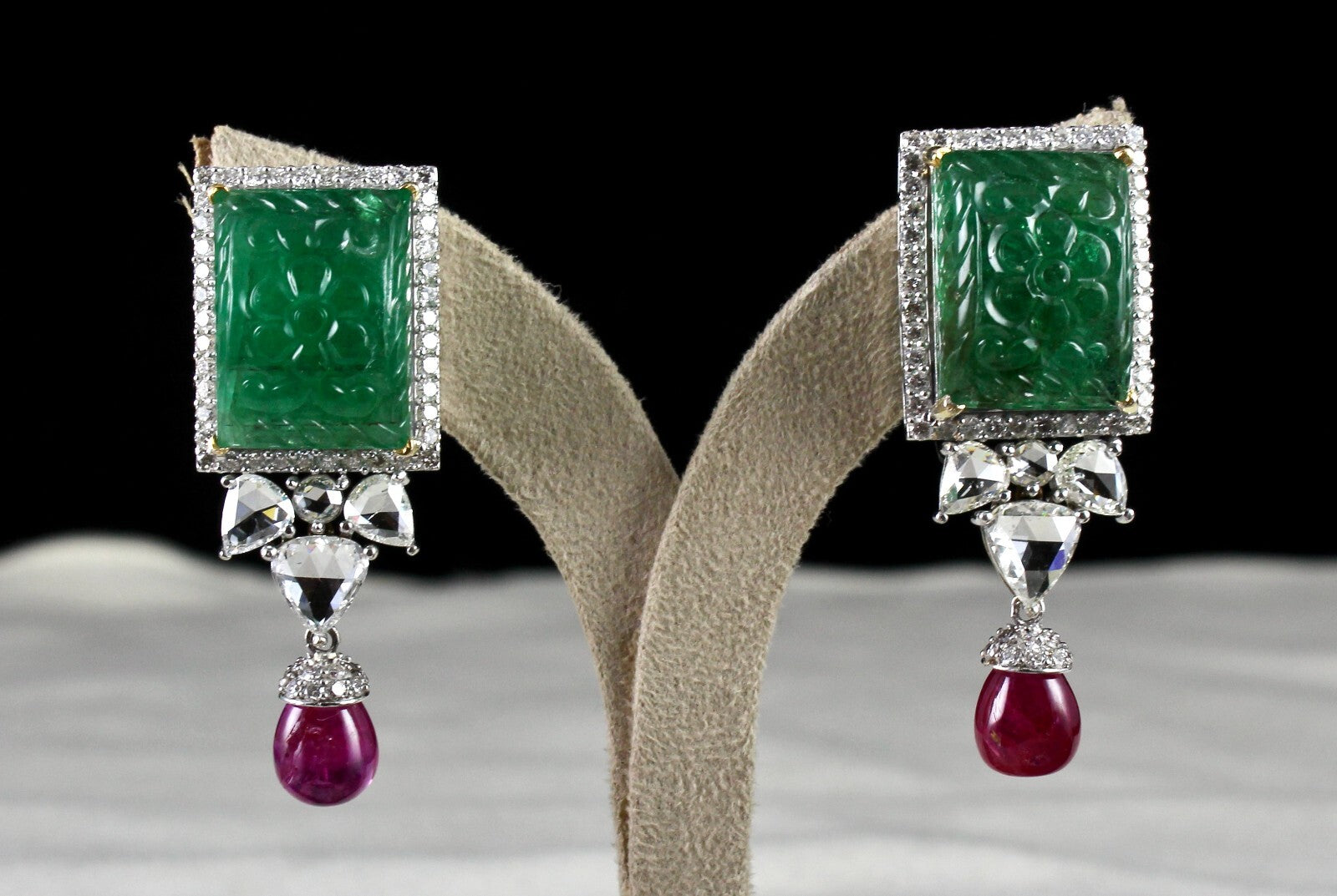 Certified 18k Gold Natural Zambia Emerald 119.2ct Ruby Diamond Earrings