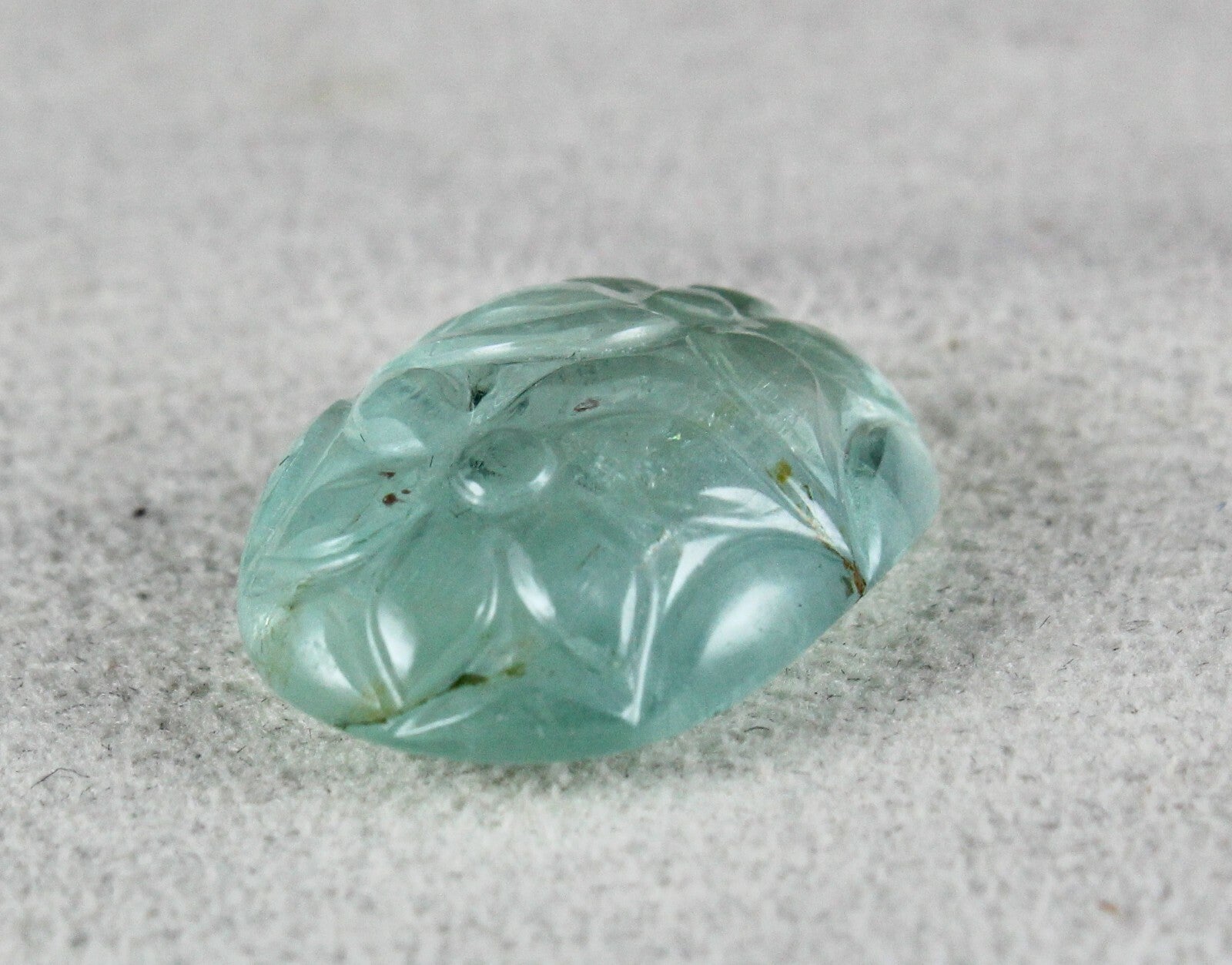 Blue Aquamarine 25.69 Ct Natural Carved Oval Gemstone Ring Pendant Design