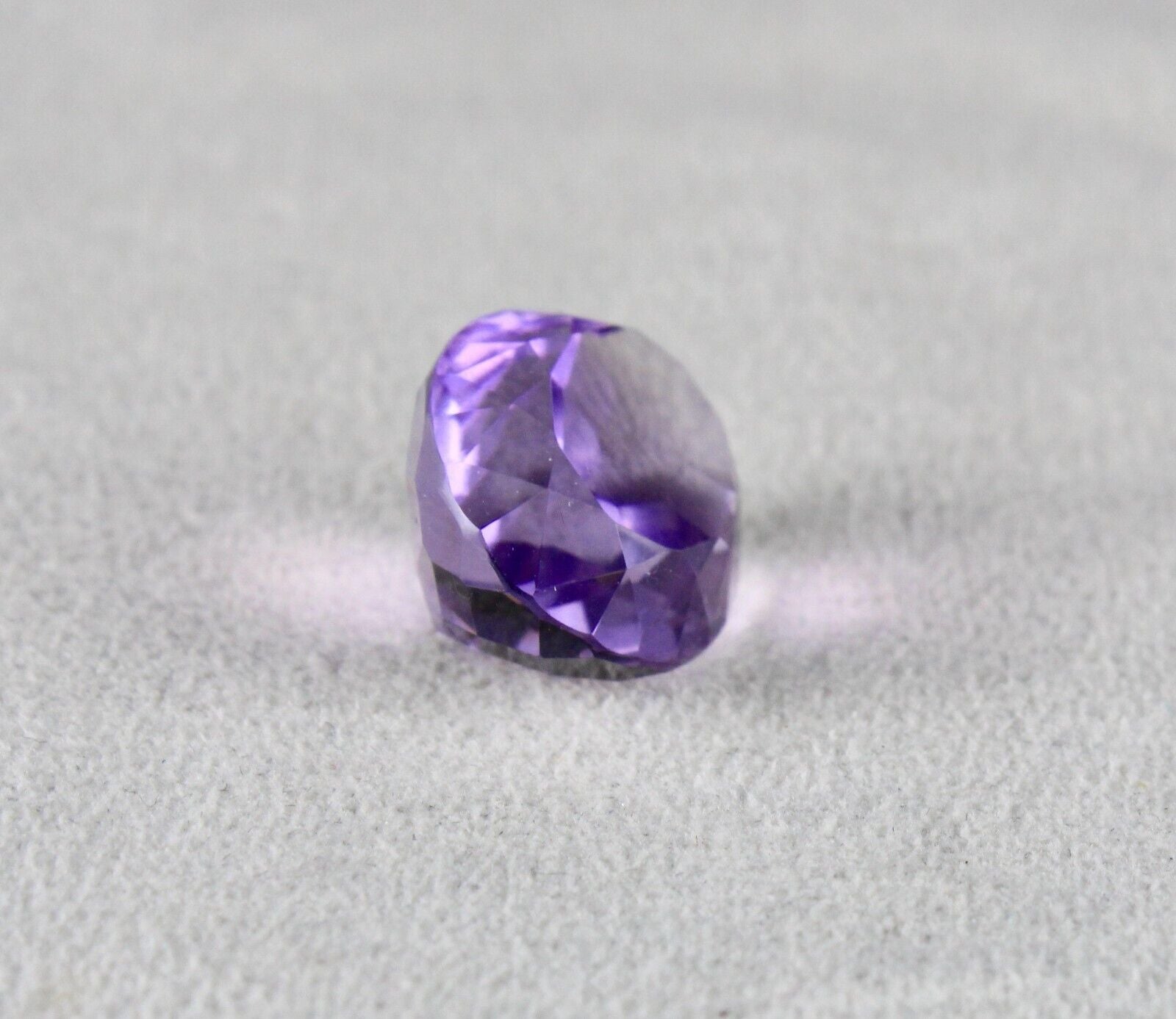 NATURAL AMETHYST OVAL CUT 21 MM 25.37 CARATS PURPLE GEMSTONE FOR PENDANT RING