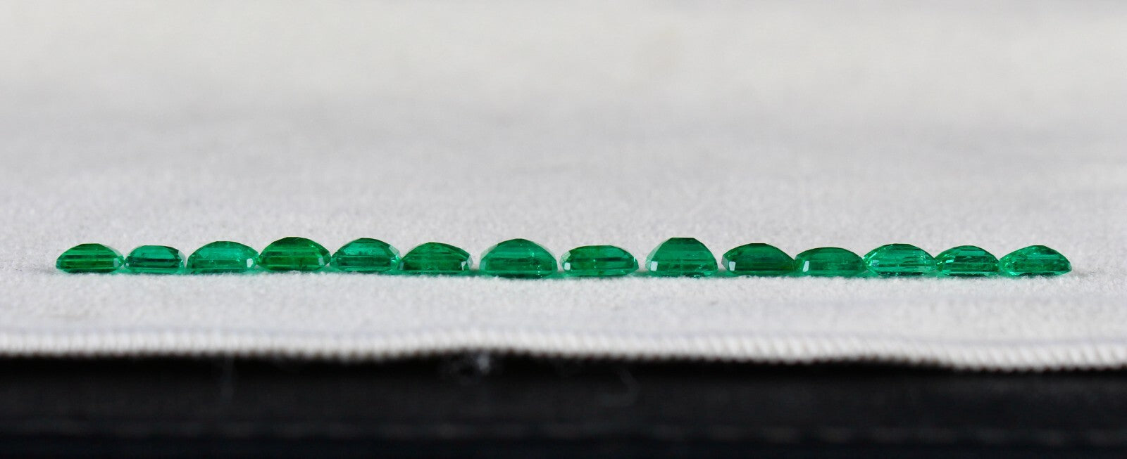 Certified Natural Emerald Antique Gemstone 6.51ct Sterling Silver Bracelet