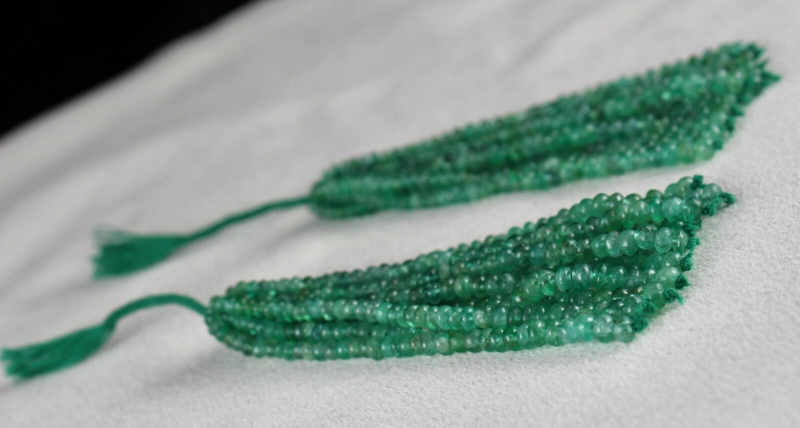 Certified Natural Emerald Round Beads 105 Ct Tassel Gemstone Earring Design