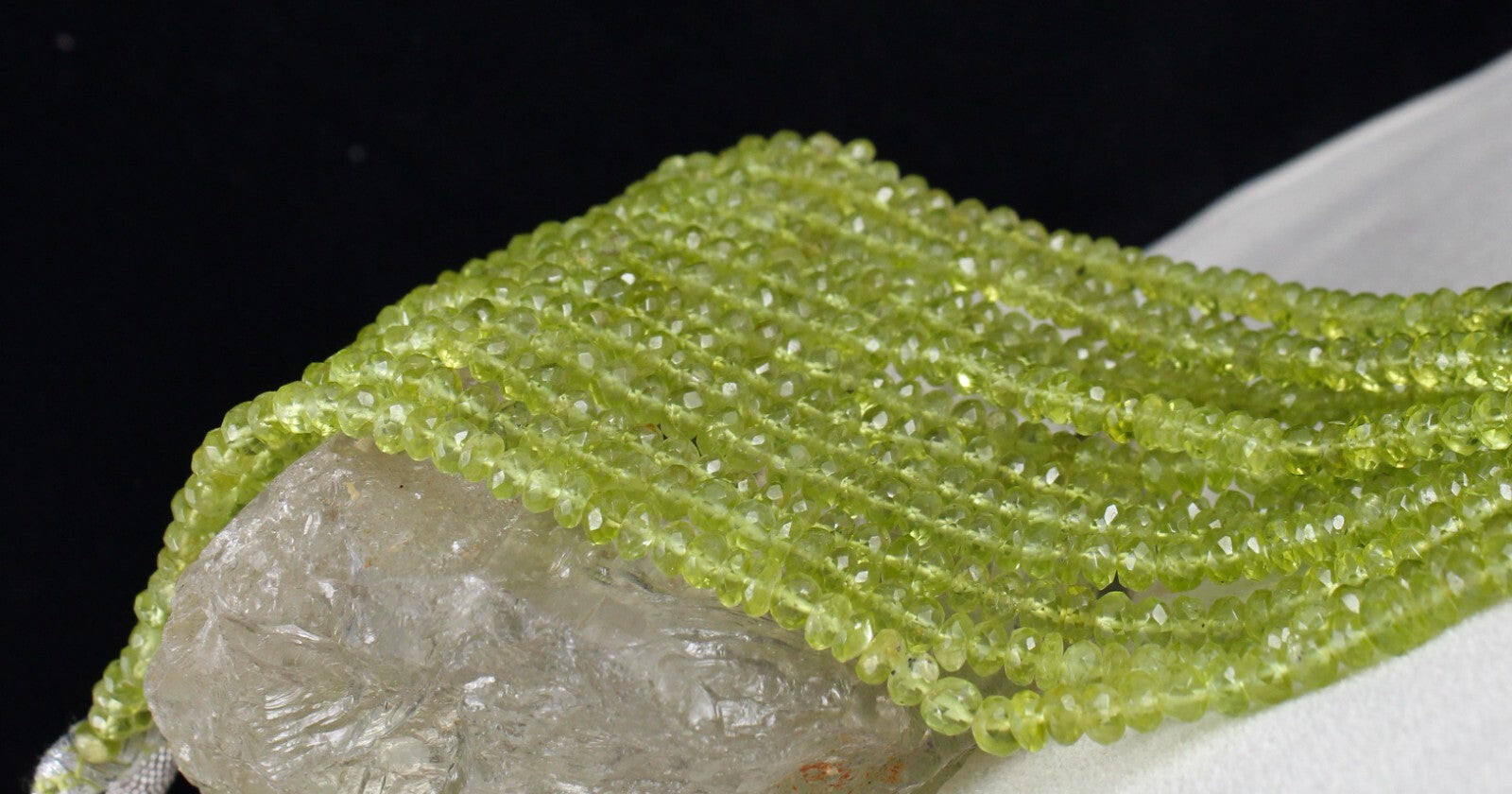 Natural Peridot Beads Faceted Round Necklace 717ct Gemstone For Women