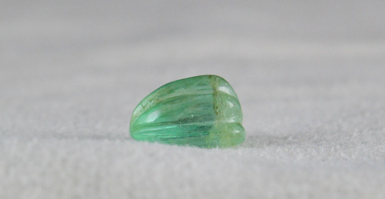 Natural Colombian Emerald 7.22ct Carved Melon Loose Gemstone Ring Pendant