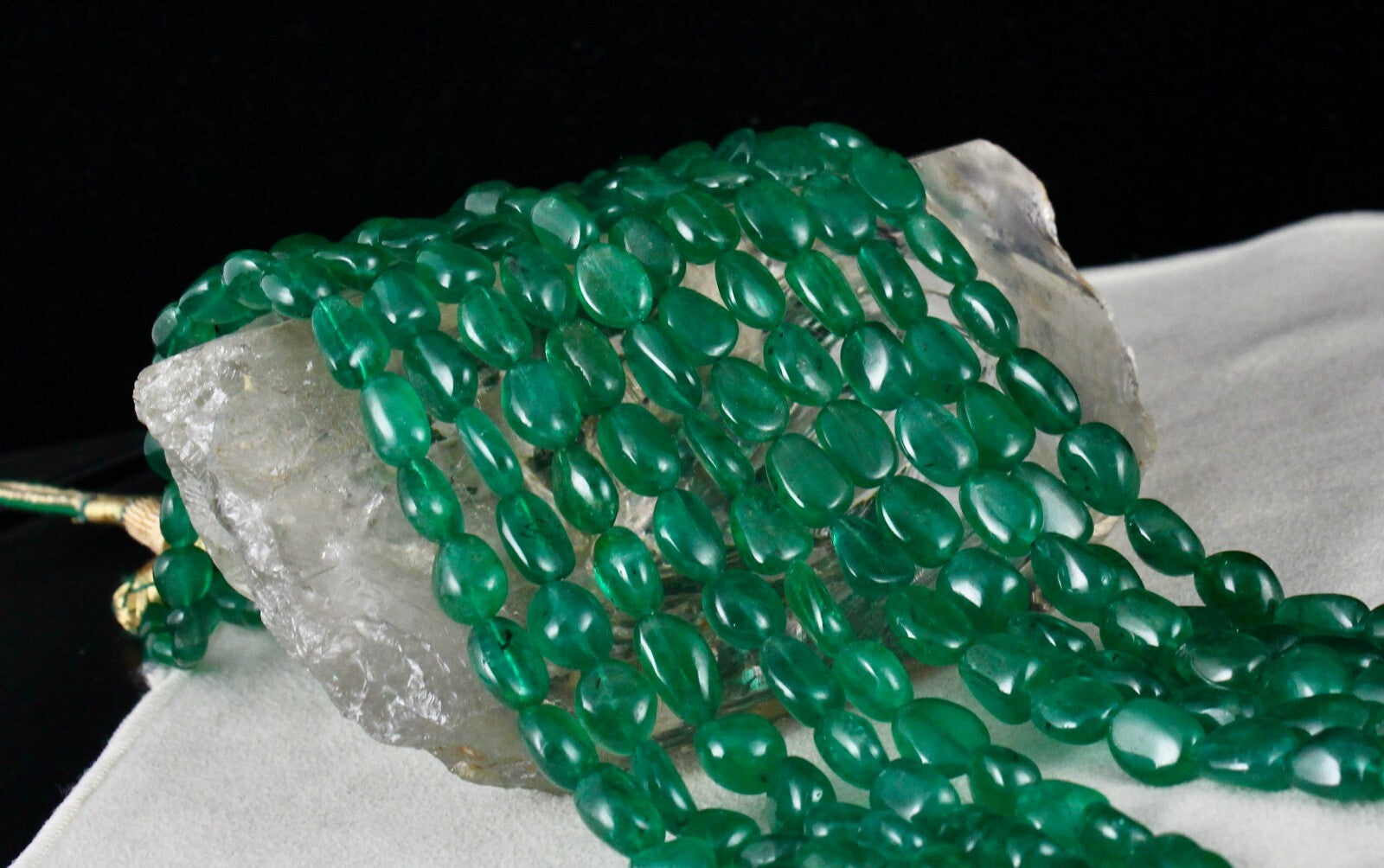 Natural Zambian Emerald Necklace 1018 Carats 5L Cabochon Beads Certified Luxury