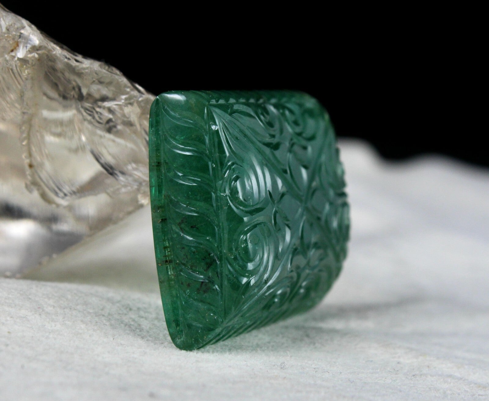 Certified Natural Zambian Emerald 154.50 Ct Rectangle Gemstone Pendant