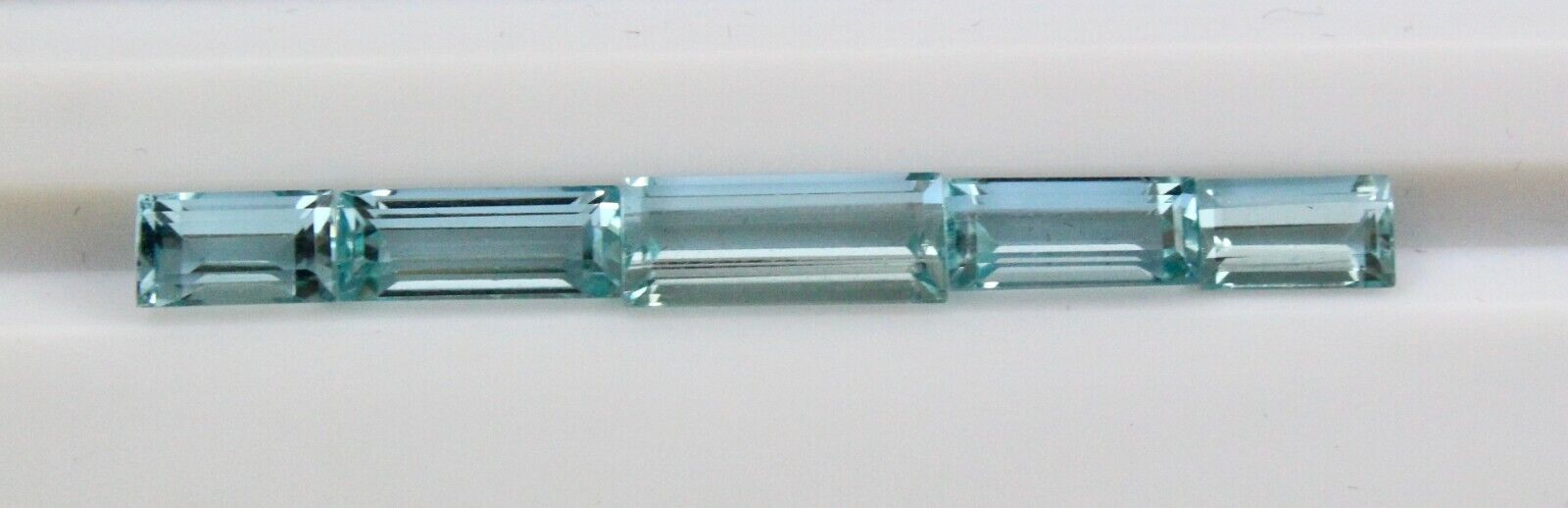 NATURAL AQUAMARINE BAGUETTE CUT 5 PCS 5.99 CTS GEMSTONE DESIGNING RING PENDANT