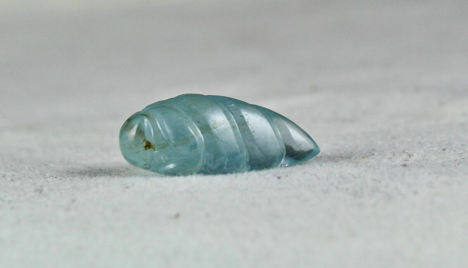 NATURAL BLUE AQUAMARINE CARVED LEAF 11.83 CARATS DRILLED GEMSTONE FOR PENDANT