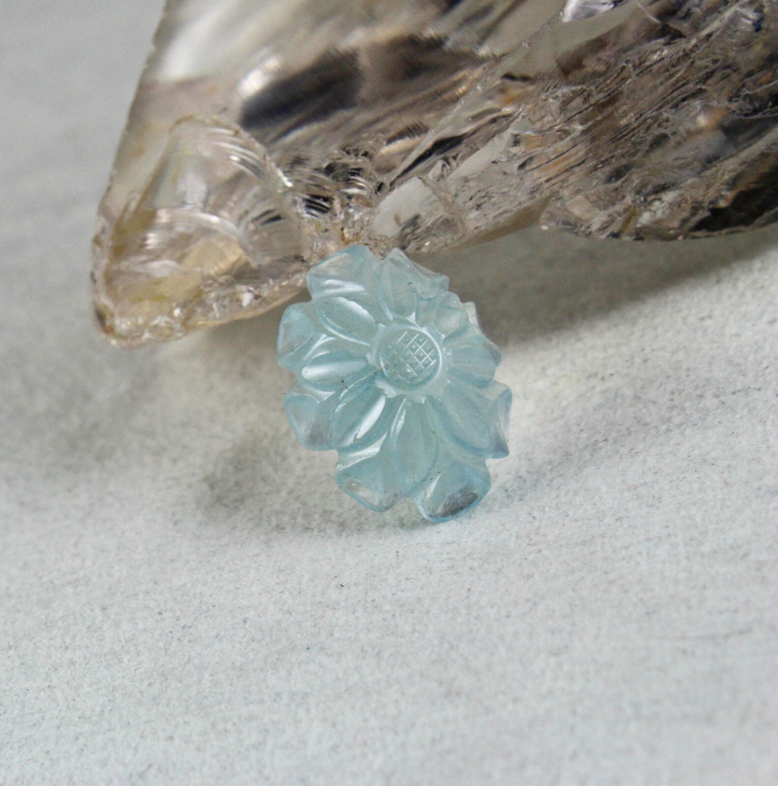 Blue Aquamarine Carved Flower 32.75 Ct Gemstone Ring Pendant Design