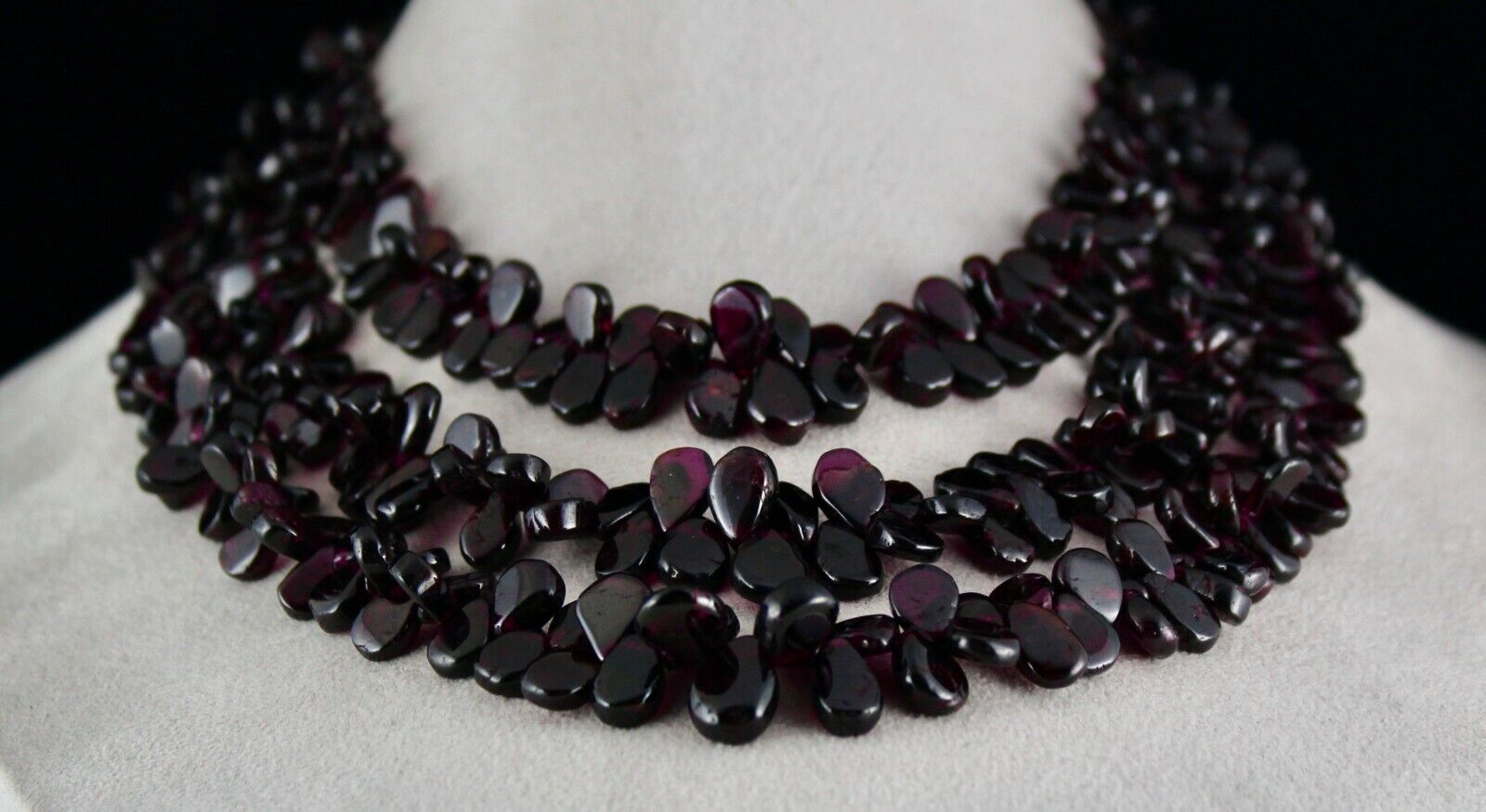 NATURAL RED GARNET BEADS FANCY PEAR 3 LINE 1248 CARATS GEMSTONE FINE NECKLACE