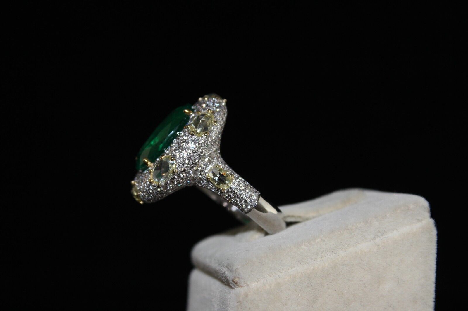 Certified Natural Zambia Emerald Oval Cut RoseCut Diamond 18K Gold Cocktail Ring