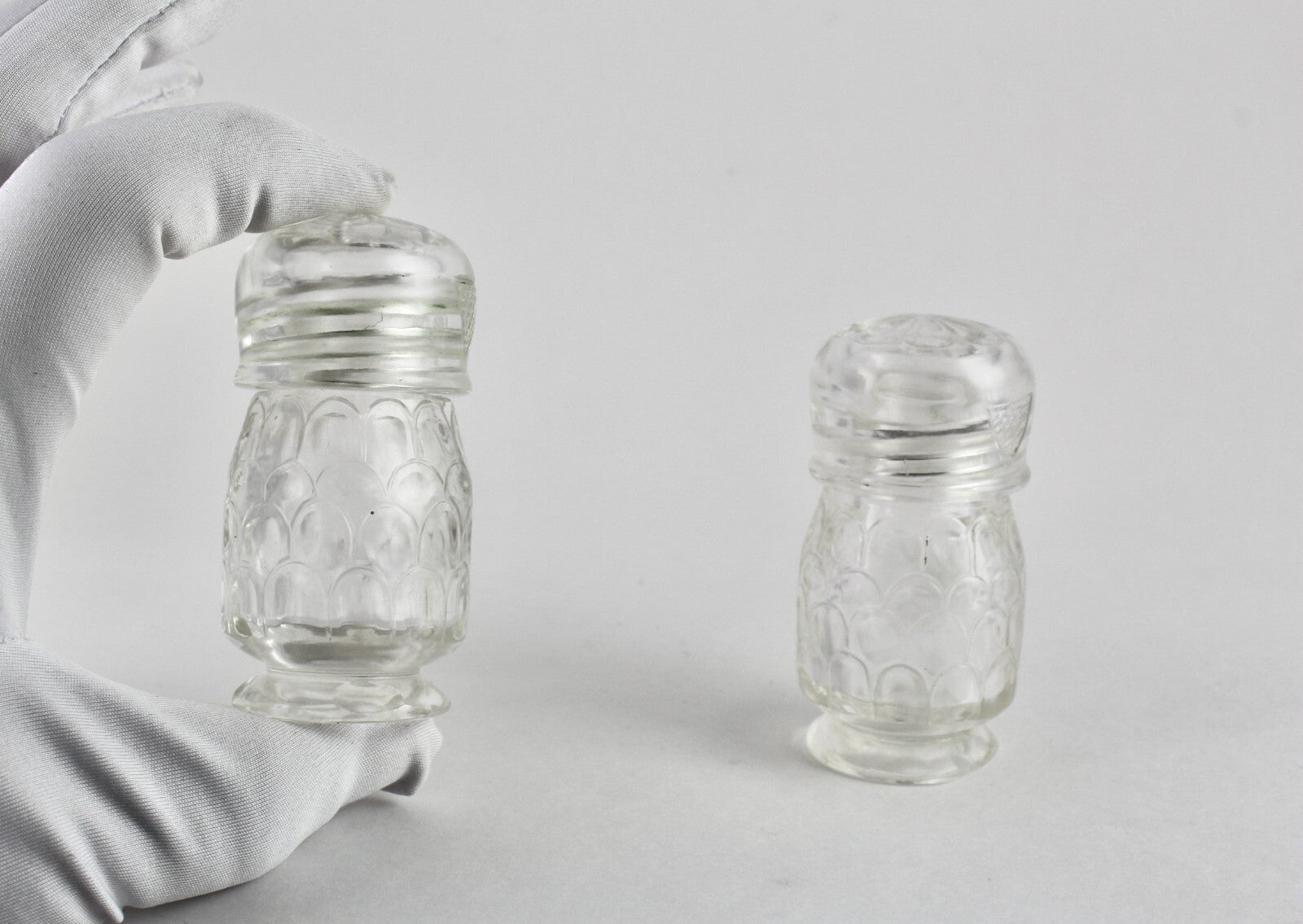 Certified Handmade Natural 990 Ct Rock Crystal Quartz Salt Pepper Stone Decor