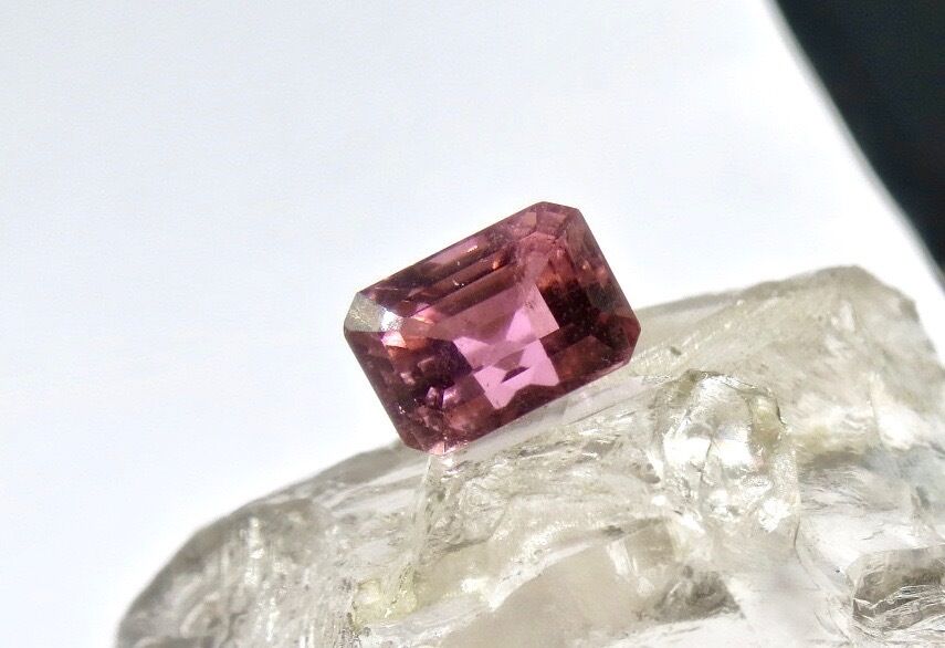 NATURAL PINK TOURMALINE RUBELLITE OCTAGON CUT 5.67 CTS GEMSTONE FOR RING PENDANT