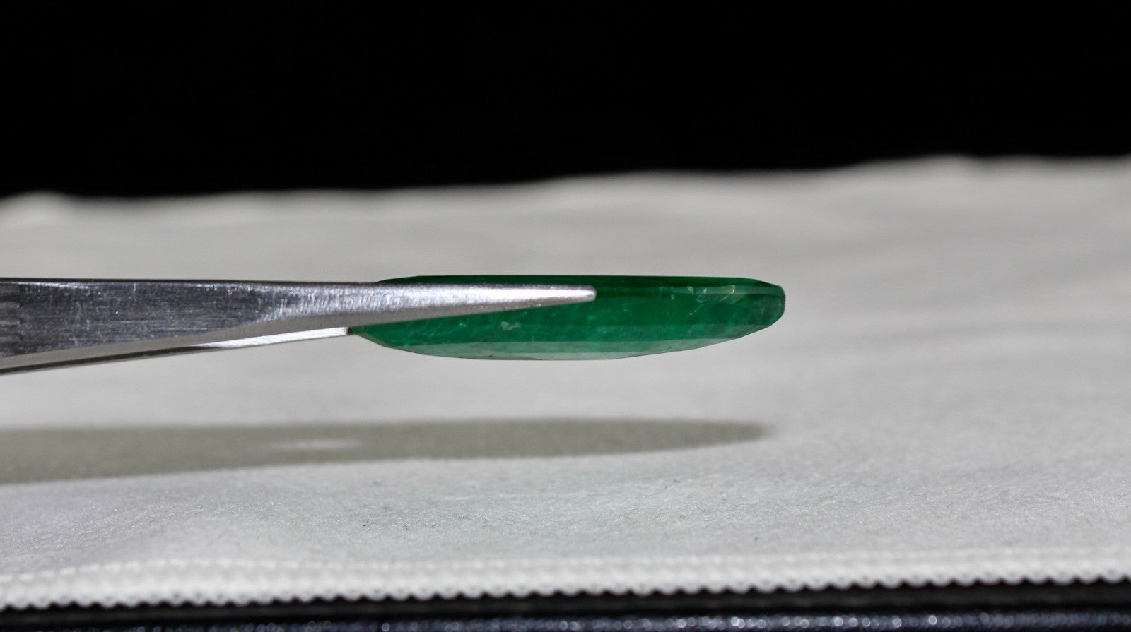 Certified Natural Zambian Emerald Pear 35x19mm 31.68 Ct Loose Gemstone Pendant