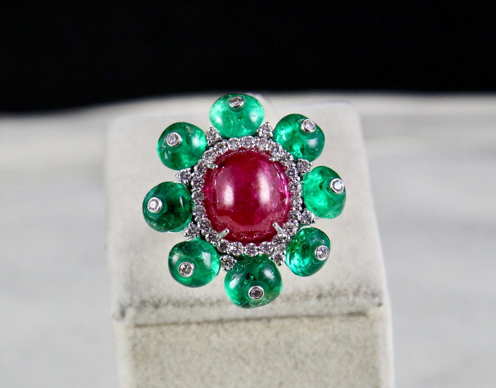 Certified Natural Burma Ruby 10ct Emerald Cabochon Natural Diamond 18k Ring