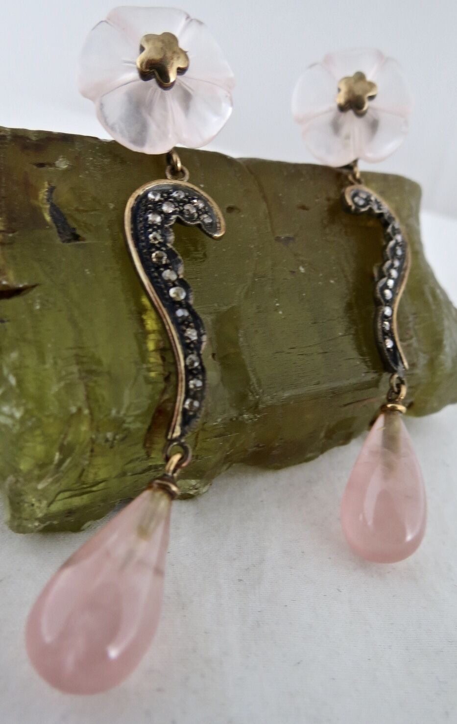 NATURAL ROSE QUARTZ CARVED FLOWER DIAMOND 18 K GOLD 925 SILVER VICTORIAN EARRING