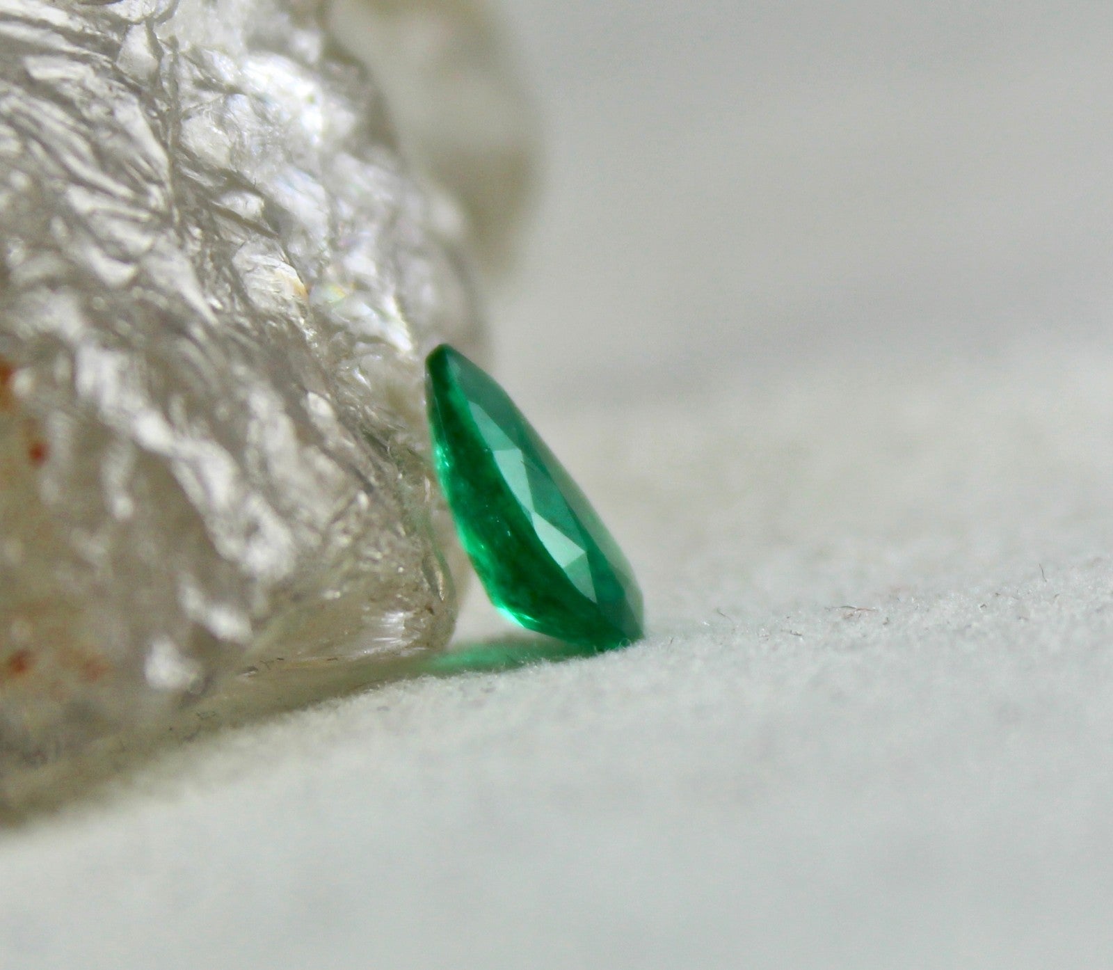 Certified Natural Zambian Emerald Pear Shape Sterling Silver 1.2ct Gemstone Ring