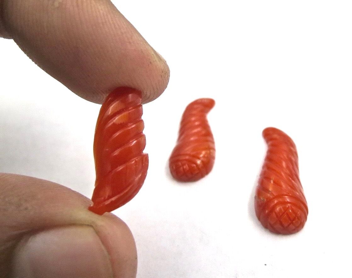 NATURAL RED CORAL CARVED GEMSTONE 26 MM 18.44 CARATS FOR EARRINGS & PENDANT