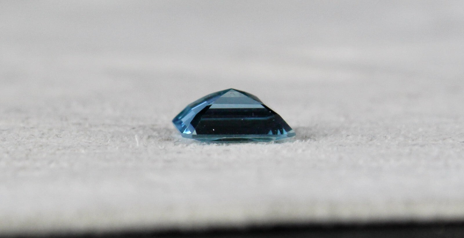 Rare Blue Aquamarine 1.60 Ct Octagon Cut Gemstone Pendant Ring For Wedding