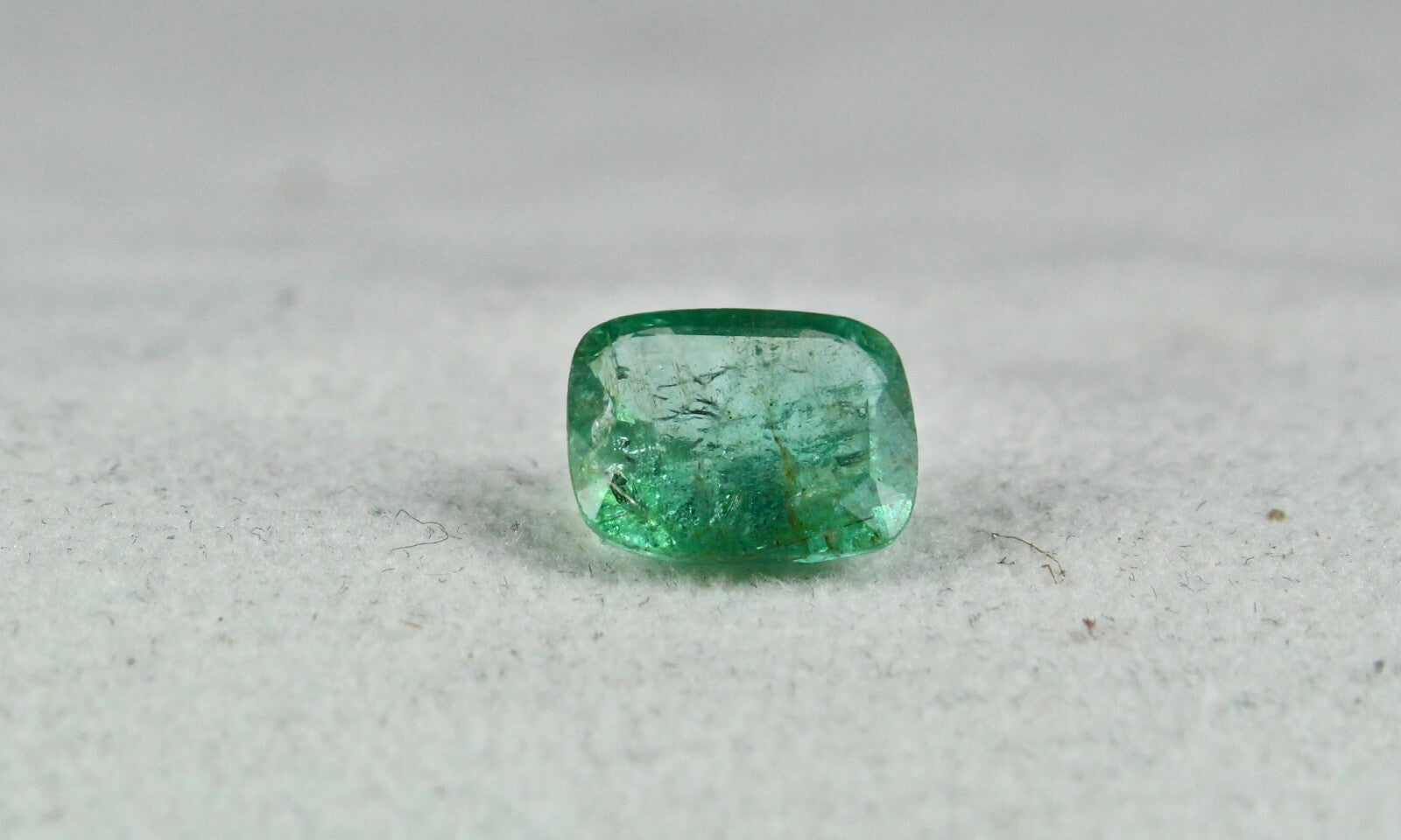 Natural Zambia Emerald Cushion Gemstone 10x8mm 2.99ct Pendant Ring For Women