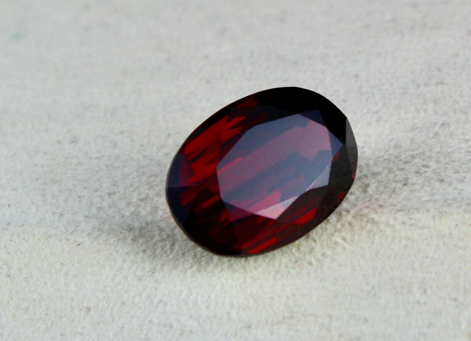 TOP NATURAL RED GARNET OVAL CUT 21X15MM 29.84 CARATS FINEST GEMSTONE FOR PENDANT