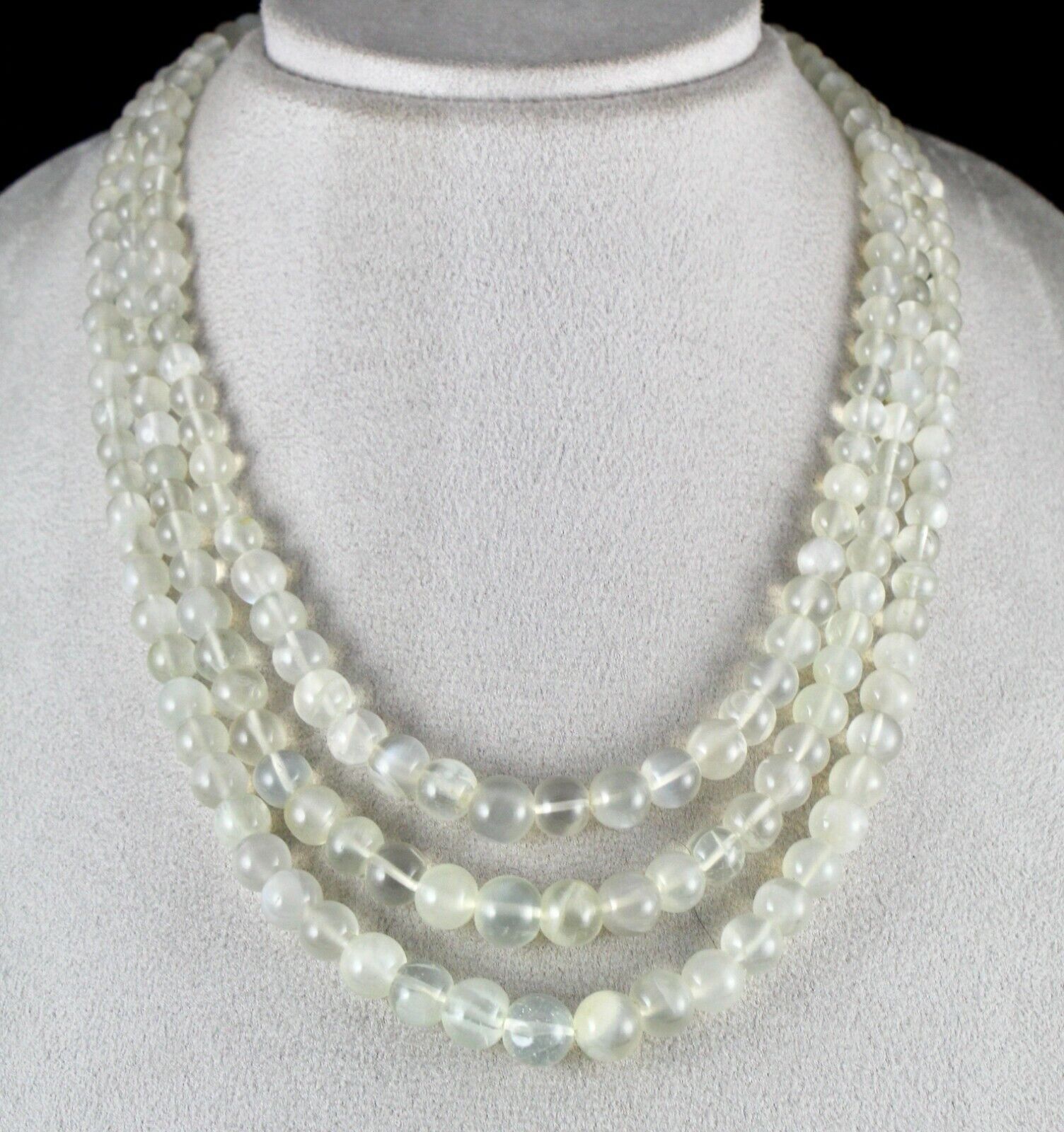 Natural White Moonstone Beaded Necklace 650 Carats Round Gemstone Silver Clasp