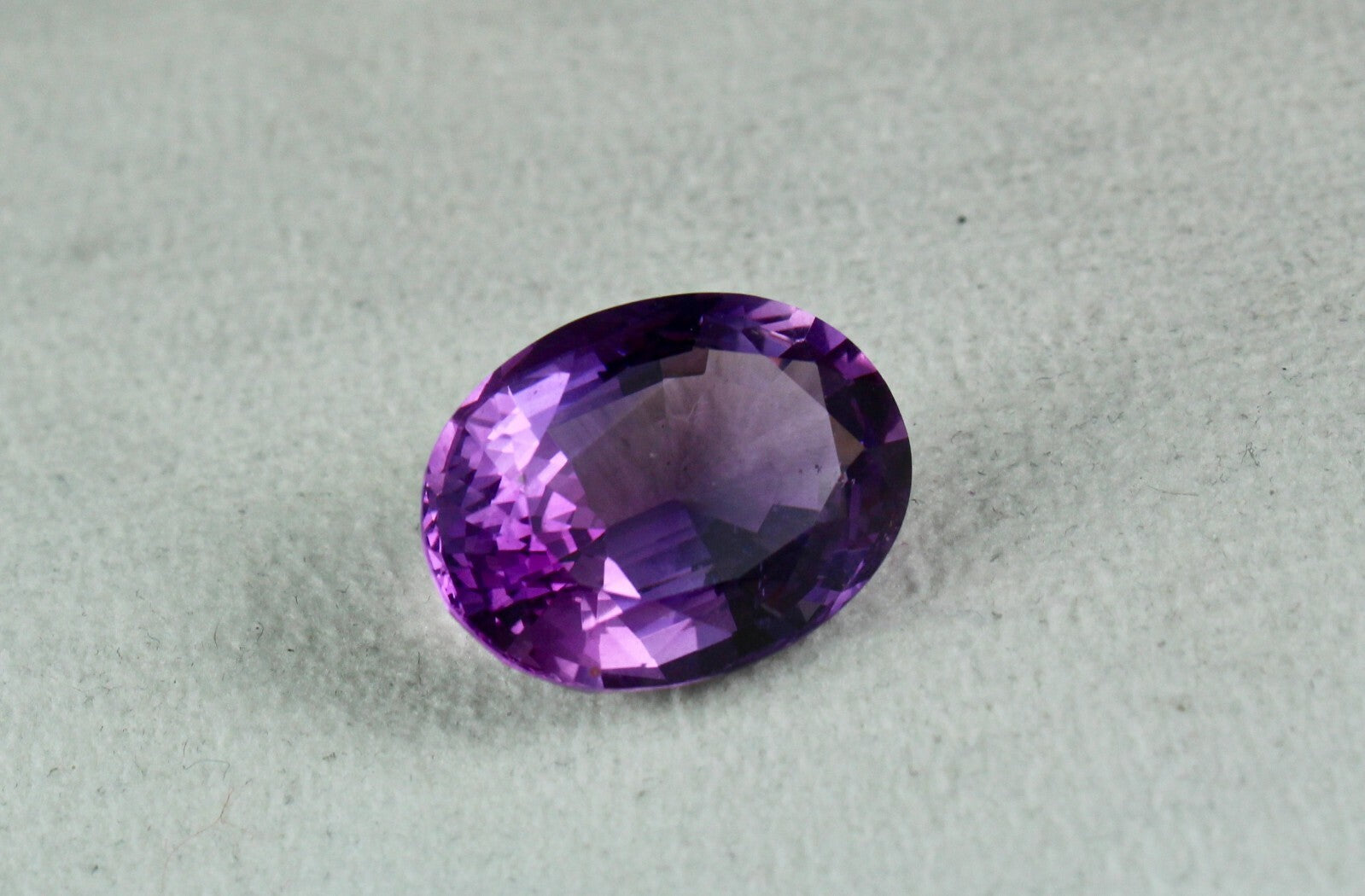 Natural Amethyst Oval Cut Gemstone 32.60 Ct 24x18mm Pendant Ring Design