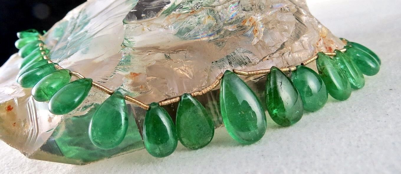 Natural Zambia Emerald Teardrop 16mm 27 Pc 63 Ct Drill Gemstone Hanging Necklace