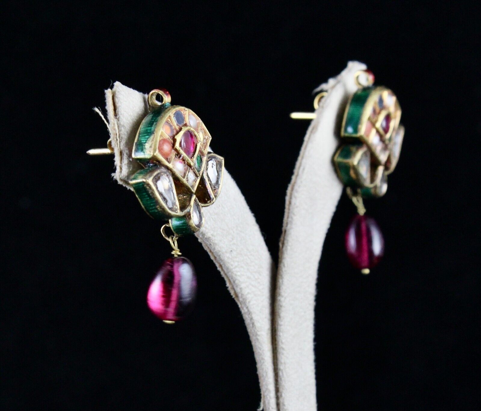 Fine Diamond Cut Navratan Stone 22k Yellow Gold Jadau Indian Style Stud Earring