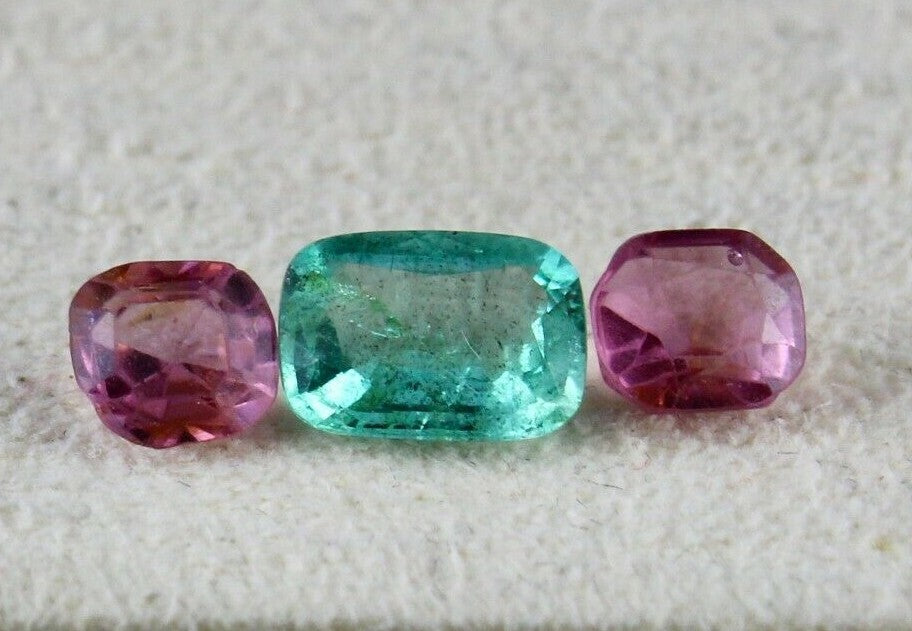 Natural Old Spinel Emerald Cushion Cut 3 Pcs Gemstone Ring Pendant 2.58 Ct