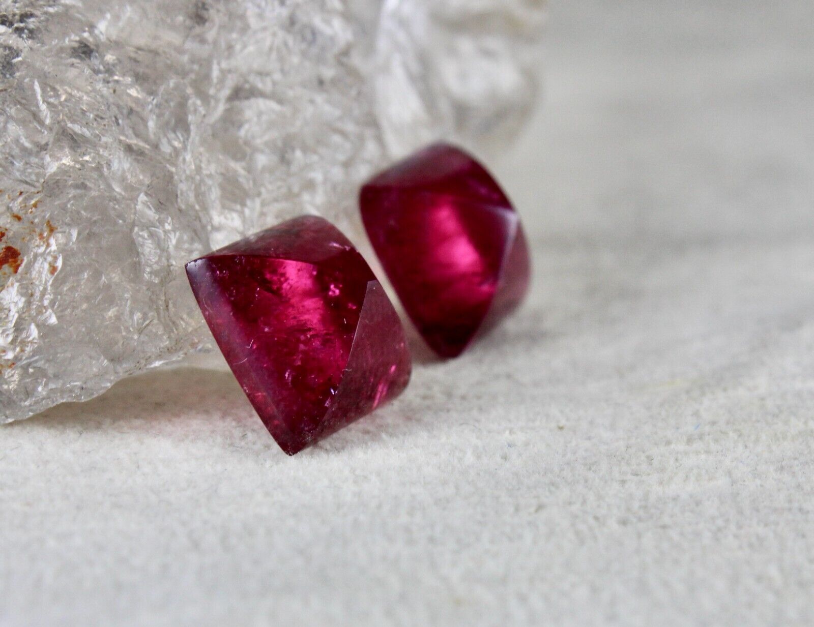 NATURAL PINK TOURMALINE RUBELLITE CABOCHON PAIR 18.20 CTS LOOSE GEMSTONE EARRING